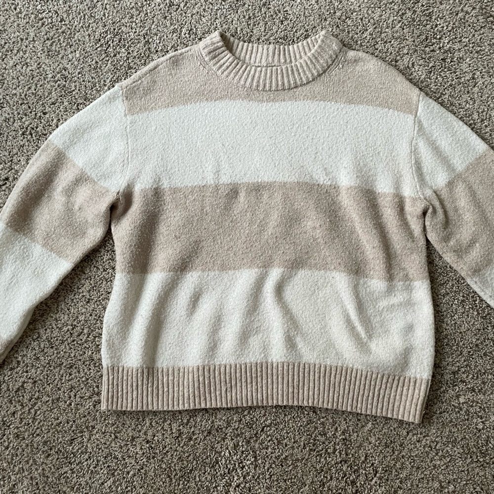 American Eagle Outfitters Beige and Cream Striped Sweater